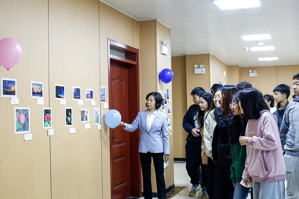 衡陽幼兒師專舉辦“以書敘情義，以畫見遠方”藝術展